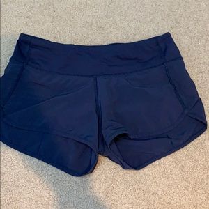 lululemon shorts!!
